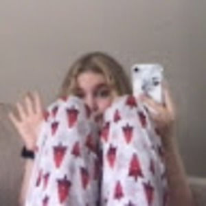 Meet your Posher, Janelle